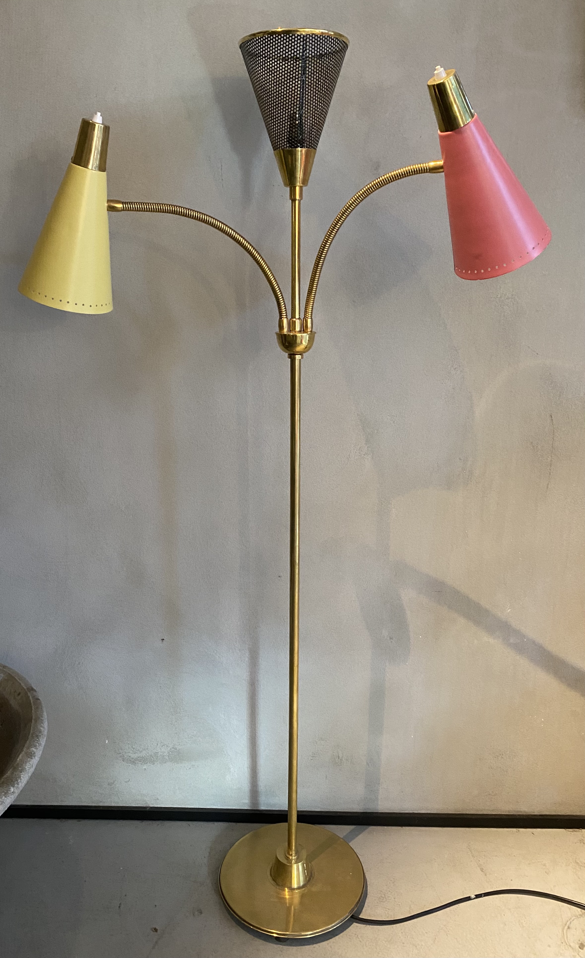 trilight floor lamp